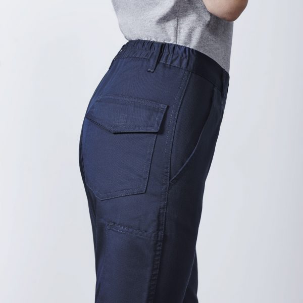Calça com tecido resistente Daily Woman - Image 11