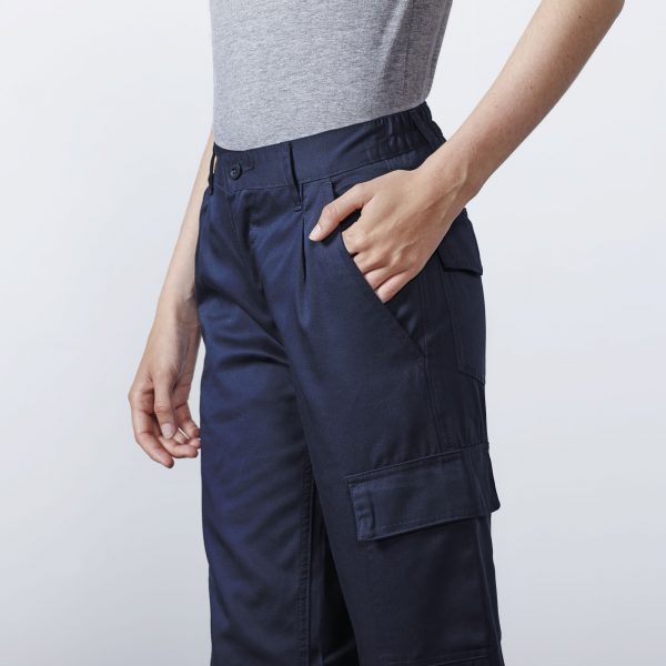 Calça com tecido resistente Daily Woman - Image 12